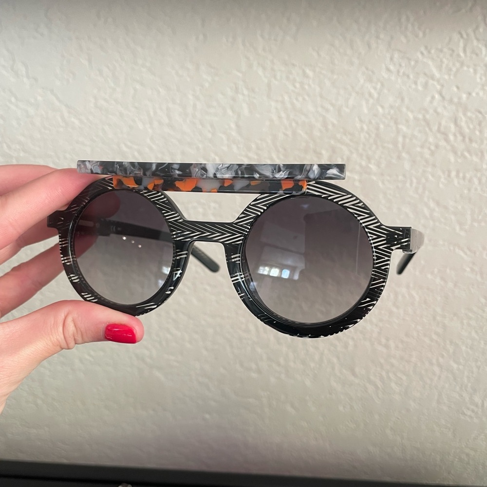 Oxydo Round Stacked Browbar Sunglasses